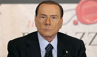 Берлускони приговорен к 4 годам тюрьмы Берлускони приговорен к 4 годам тюрьмы