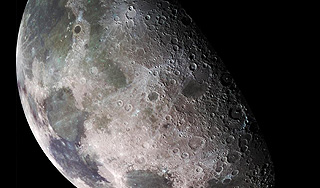 Ученые выяснили возникновение Луны Ученые выяснили возникновение Луны