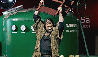 Зрителям стало плохо на скандальной опере Зрителям стало плохо на скандальной опере