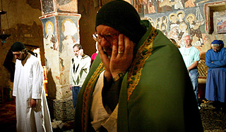 В Сирии разгромили православный монастырь В Сирии разгромили православный монастырь