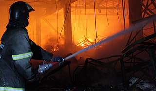 На юге Москвы сгорел склад "Почты России" На юге Москвы сгорел склад "Почты России"