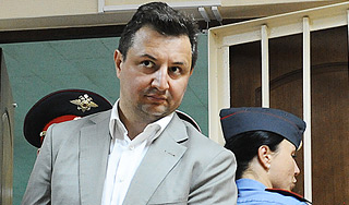 Главу Росбанка заковали в браслет Главу Росбанка заковали в браслет