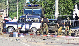 Устроивших теракт в Махачкале ищут по авто Устроивших теракт в Махачкале ищут по авто