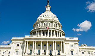 Cенат США одобрил поставки оружия в Сирию Cенат США одобрил поставки оружия в Сирию