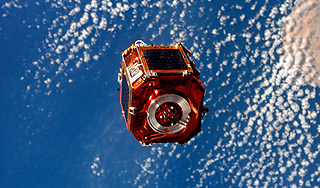 Эквадорский спутник столкнулся с ракетой Эквадорский спутник столкнулся с ракетой