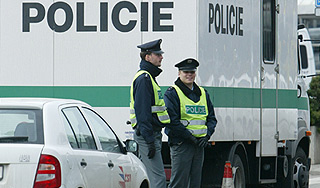 Американец убил семью в Чехии Американец убил семью в Чехии