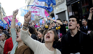 В Париже задержаны 300 борцов с гей-браками В Париже задержаны 300 борцов с гей-браками