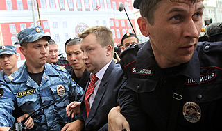 Гей-конфликт Людмилы Алексеевой Гей-конфликт Людмилы Алексеевой