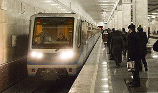 В столичном метро зарезали пассажира В столичном метро зарезали пассажира