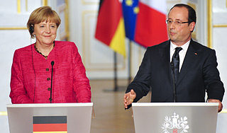 Меркель перепутала Олланда с Миттераном Меркель перепутала Олланда с Миттераном