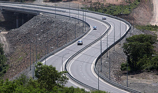 В России нашлись заповедники хороших дорог В России нашлись заповедники хороших дорог