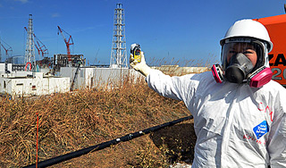 Около Фукусимы 12 детей заболели раком Около Фукусимы 12 детей заболели раком