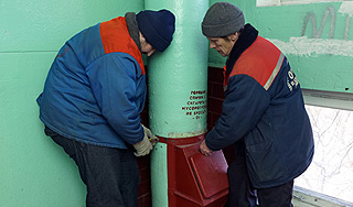 Белорусов хотят лишить мусоропроводa Белорусов хотят лишить мусоропроводa