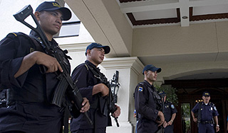 Венесуэла выслала американского шпиона Венесуэла выслала американского шпиона