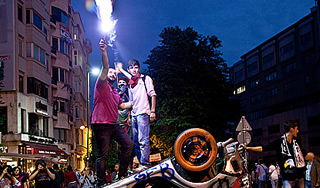 Эрдоган призвал турок разойтись по домам Эрдоган призвал турок разойтись по домам