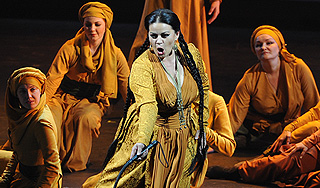 Любимов оставил княгиню без жемчугов Любимов оставил княгиню без жемчугов