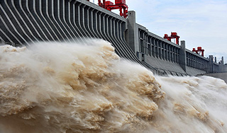 В Германии террористы грозят взорвать дамбы В Германии террористы грозят взорвать дамбы