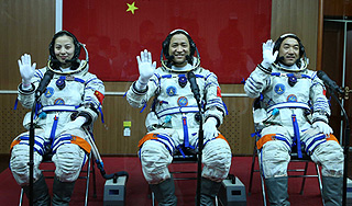 Китайцев обучат физике из космоса Китайцев обучат физике из космоса