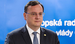 Премьер Чехии развелся после 25 лет брака Премьер Чехии развелся после 25 лет брака