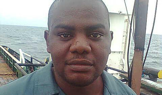 Повар два дня провел на затонувшем судне Повар два дня провел на затонувшем судне