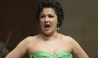 Анна Нетребко: В Большом надо всех уволить Анна Нетребко: В Большом надо всех уволить