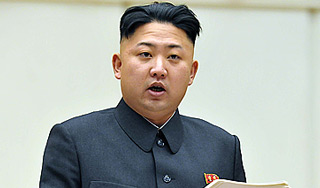 Ким Чен Ын призвал читать Mein Kampf Ким Чен Ын призвал читать Mein Kampf