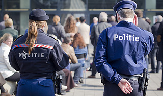 Арт-выставка в Швейцарии привела к побоищу Арт-выставка в Швейцарии привела к побоищу