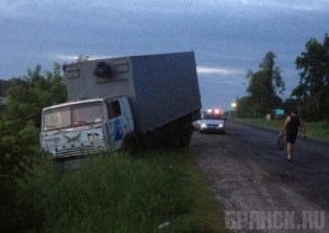 «Камаз» оказался прочней Фото с места ДТП