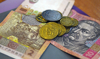 На гривнах найдены опасные микробы На гривнах найдены опасные микробы