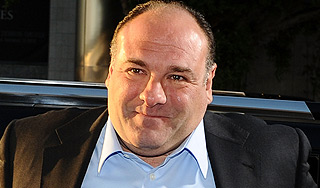 Скончался звезда сериала "Клан Сопрано" Скончался звезда сериала "Клан Сопрано"