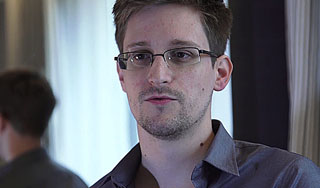 Экс-агента ЦРУ Сноудена обвинили в шпионаже Экс-агента ЦРУ Сноудена обвинили в шпионаже