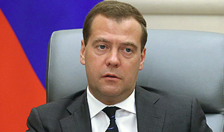 Медведев призвал к оптимизации расходов Медведев призвал к оптимизации расходов