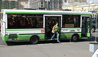 Москву от пробок избавят "умные остановки" Москву от пробок избавят "умные остановки"