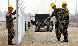 США укрепят границу с Мексикой за $40 млрд США укрепят границу с Мексикой за $40 млрд