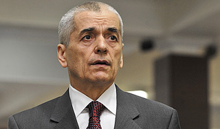 Онищенко призвал отказаться от гамбургеров Онищенко призвал отказаться от гамбургеров