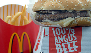 McDonald's отказался от халяльных блюд McDonald's отказался от халяльных блюд