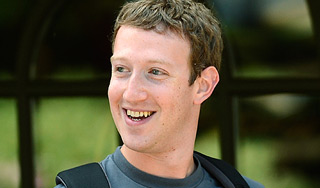 Цукерберг возглавил колонну на гей-параде Цукерберг возглавил колонну на гей-параде