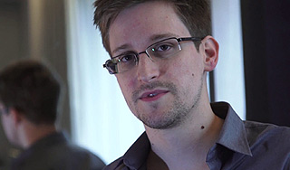 Россия отказалась выдать Сноудена США Россия отказалась выдать Сноудена США