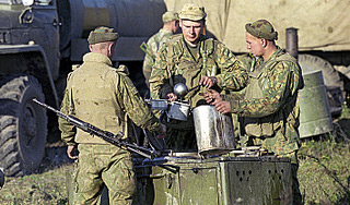 Генштаб получит передвижной штаб-контейнер Генштаб получит передвижной штаб-контейнер