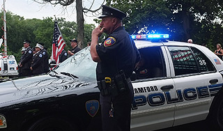 В США мать два года держала дочь в чулане В США мать два года держала дочь в чулане