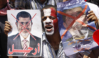 Свергнутый президент Египта арестован Свергнутый президент Египта арестован