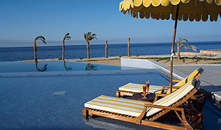 На египетских курортах введен режим ЧП На египетских курортах введен режим ЧП