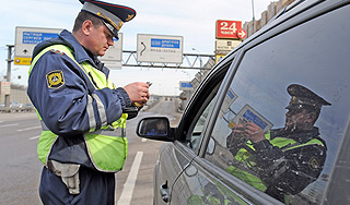 В Приморье машины оформляли на умерших В Приморье машины оформляли на умерших
