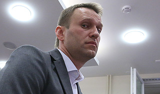 Навальному подкинули голоса Навальному подкинули голоса