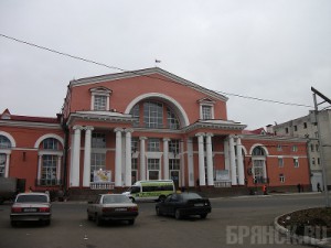 Стоянку на вокзале «Брянск-Орловский» хотят построить за чужой счет