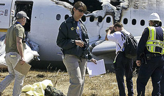 Рухнувший Boeing сажал ослепленный пилот Рухнувший Boeing сажал ослепленный пилот