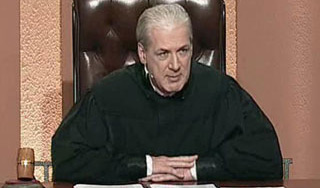 Найден мертвым ведущий передачи "Суд идет" Найден мертвым ведущий передачи "Суд идет"