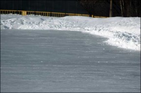 Ледовые корты и трассы Брянска готовы к работе