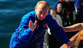 Путин спустился на дно Финского залива Путин спустился на дно Финского залива