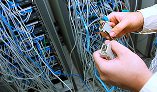 Американцы судятся с властями из-за слежки Американцы судятся с властями из-за слежки